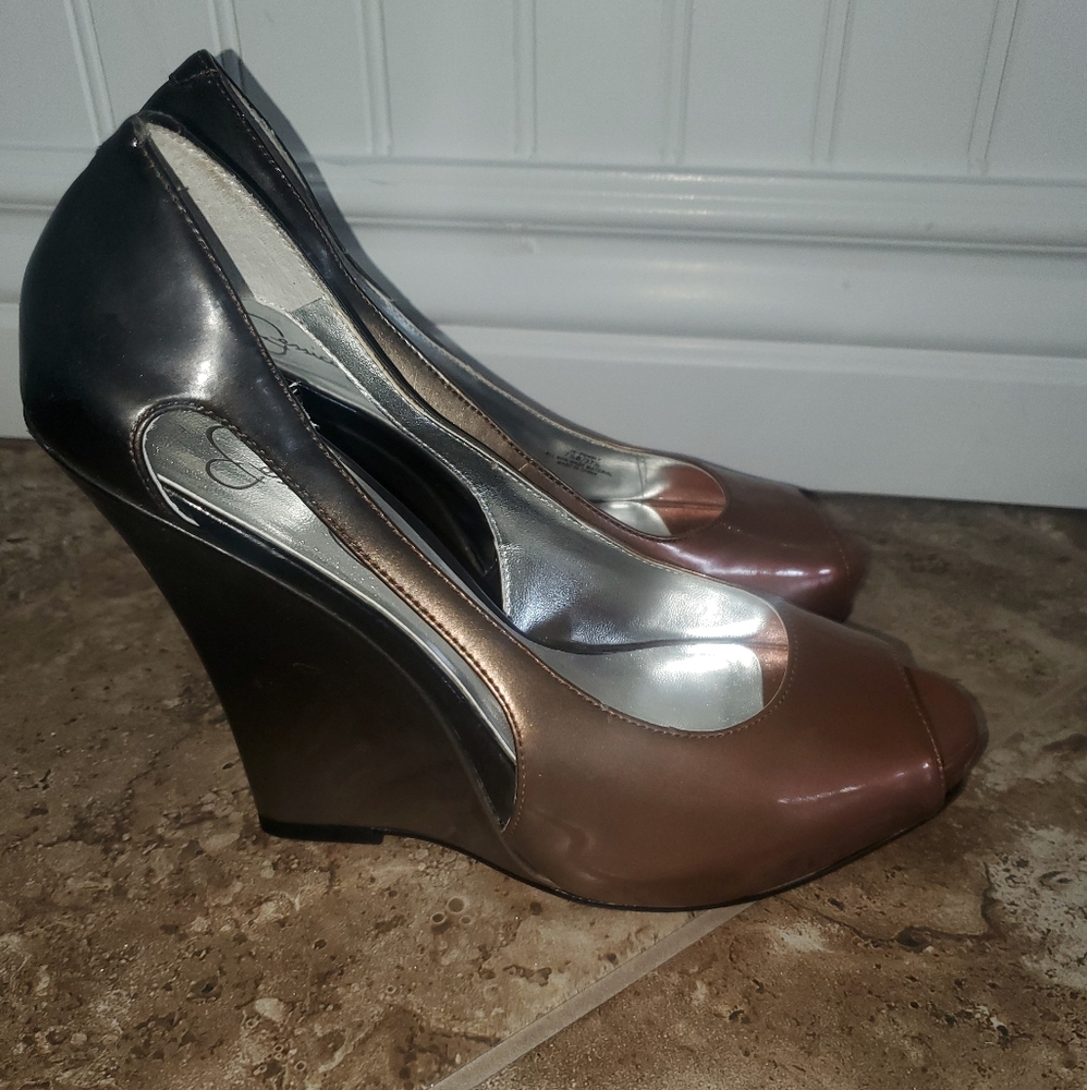 Jessica Simpson 7 1/2 heels - Picture 4 of 11